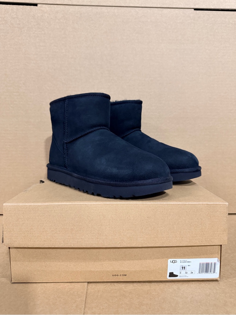 Women's UGG Size 11 Black Classic Mini II Boots 1016222 New With Box